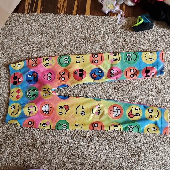 Emoji Pop Panel Leggings